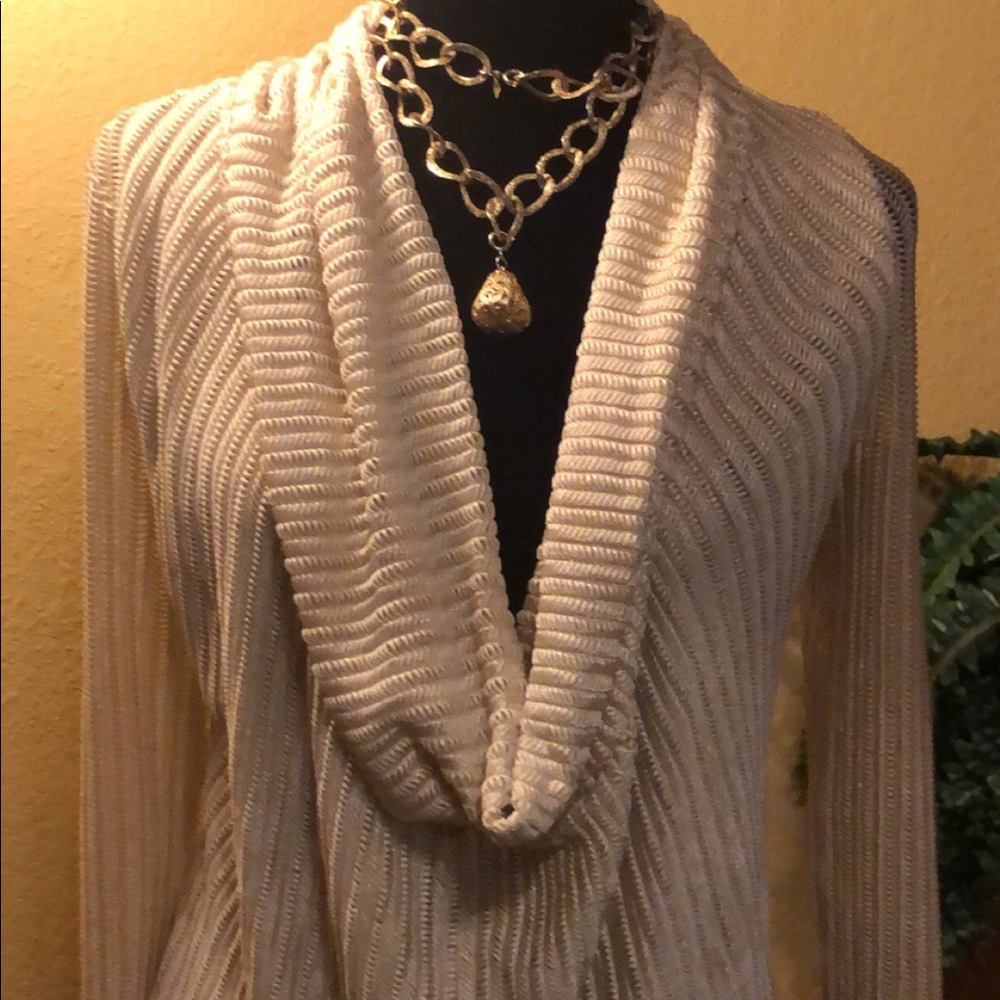Women’s classy blouse